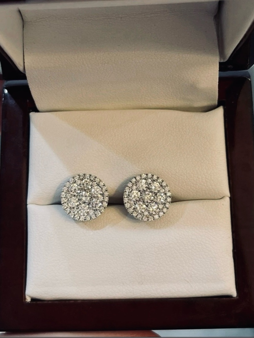 18K White Gold Round Brilliant Natural Diamond Stud Earrings, 1.42ct